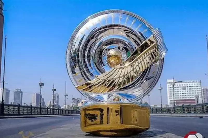 وسط اشتعال المنافسة.. كيف يتم حسم التتويج ببطولة الدوري؟ (لائحة) 